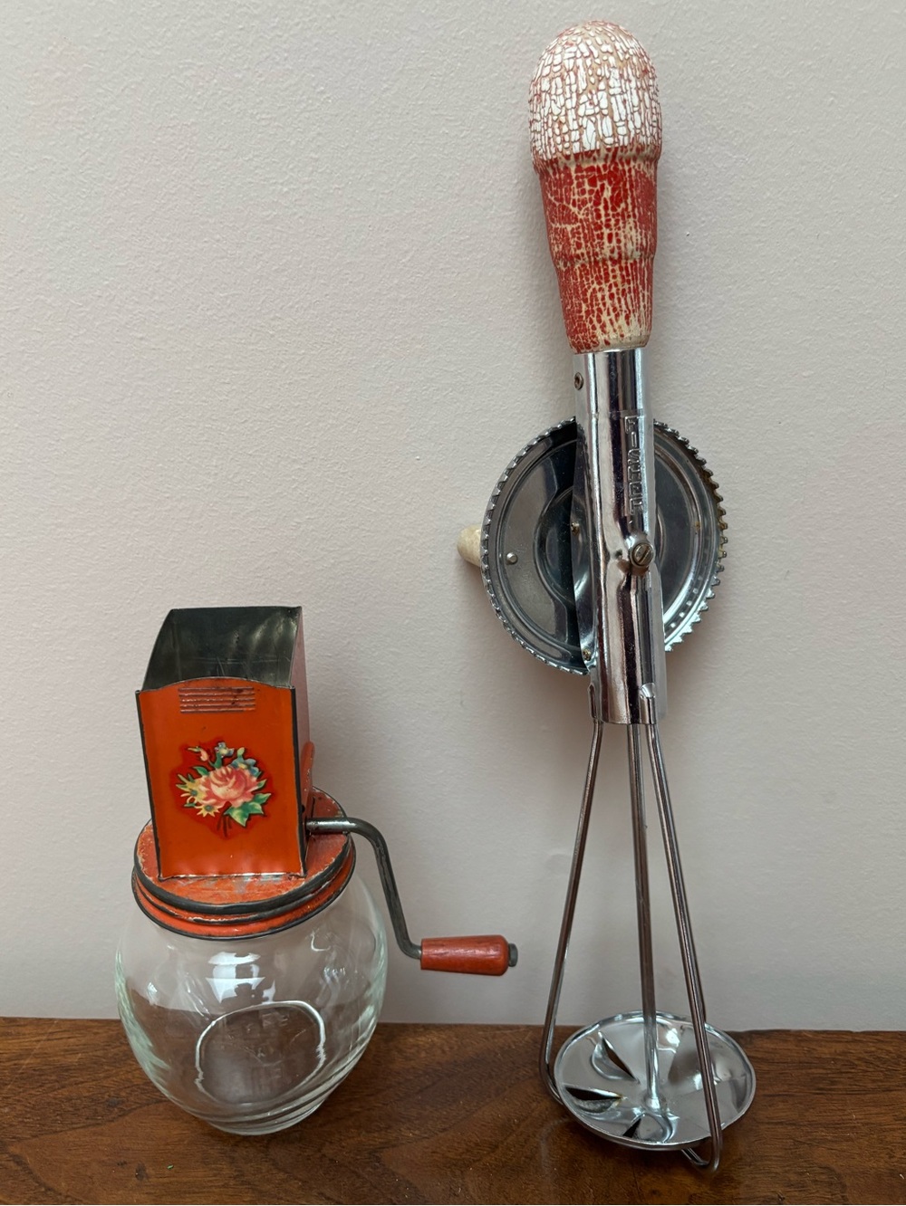 Set of Two Vintage Kitchen Gadgets.